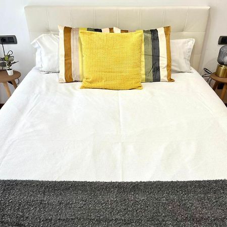 Apartamento Olivico Con Parking Vigo Exterior photo